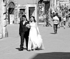 Sposi in Corso Vannucci a Perugia