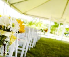 Allestimemnto della cerimonia in giardino