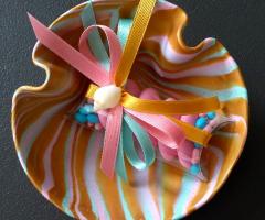 Bomboniere designed astucci di confetti e bonbon coordinati