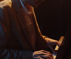 Violinista e pianista Fede - La musica per il matrimonio a Milano