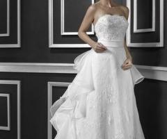 Atelier Sogno di Primavera - Abito da sposa con volant sulla gonna