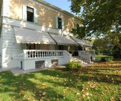 Villa Centurini a Terni - Ingresso