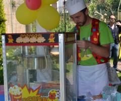 Il camioncino dei pop corn al ricevimento di nozze