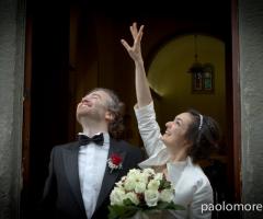 Gli sposi all'uscita dalla chiesa