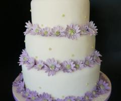 Torta con margherite di zucchero di Incanto di Zucchero ad Acireale (Catania)