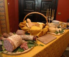 Selezione di salumi e formaggi