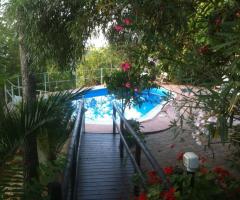 Ingresso alla piscina - Agriturismo Ridocco