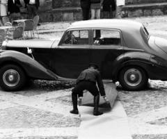 Fotografia dell\'auto degli sposi