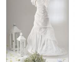 Abiti realizzati con tessuti pregiati