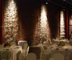 Raffinatezza e design: London Style al ricevimento nuziale