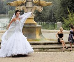 Abito da sposa con corpetto lungo