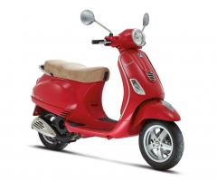 Vespa rossa - Rent Up! Florence