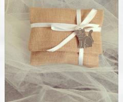 Bustina in lino con ciondolo in argento - Partecipazioni One