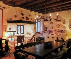 particolare sala interna