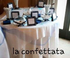 Le Chicce di Mamma Vale - Allestimento tavolo con confettata matrimonio