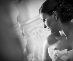 Foto della sposa di profilo