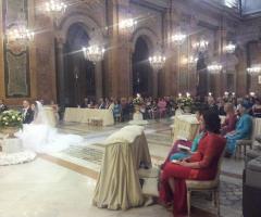 Chiesa addobbata per il matrimonio