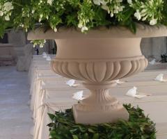 Vasi imponenti per l'allestimento del matrimonio