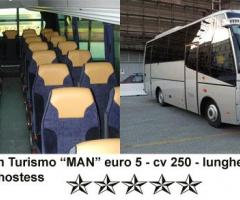 Noleggio Minibus Gran Turismo per matrimoni a Savona