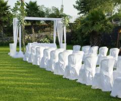 Celebrazione di nozze nel giardino