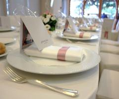 Allestimento del tavolo nuziale