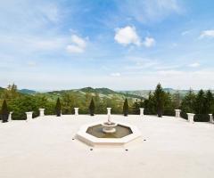 Terrazza della villa per il matrimonio