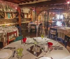 Saletta ristorante all'interno della cantina - Villa Bonadea