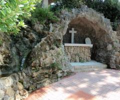 Grotta nel parco di Parc Hotel Villa Immacolata