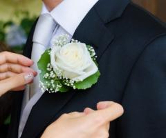 La boutonniere per lo sposo
