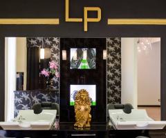 Luca Piattelli - Il barber shop per postazioni maschile