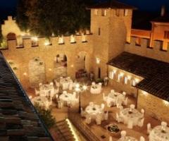 Castello di Tavoleto per il ricevimento di matrimonio