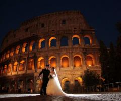 Sposi al Colosseo per il servzio fotografico matrimoniale