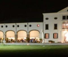 Villa Valcorba veduta notturna