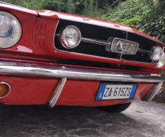 Noleggio Mustang Cabrio - L'auto per il matrimonio a Reggio Emilia