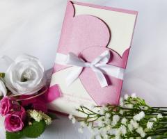 Partecipazioni Bijoux - Collezioni abbracci in versione carta perla fuxia