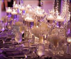 Allestimento tavolo con candele