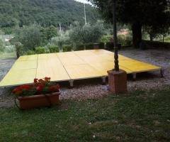 Iaia Pagode - Pedana regolabile  per matrimoni a Firenze