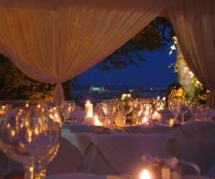 Meravigliosa vista su Roma dal giardino della villa