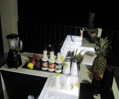 Allestimento per un cocktail party all'aperto