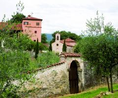 Villa San Biagio - Una vista della villa dalla collina