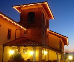 La location illuminata per il matrimonio di sera