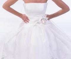 Abito da sposa con ricami in fiori - Le Spose di Carol