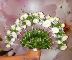 Ventaglio di fiori per il matrimonio