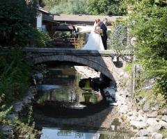 Matrimonio al Parco Gambrinus: l'arrivo della sposa nel parco