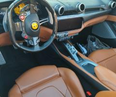 Supercarforyou - Ferrari Portofino interni