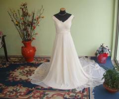 Abiti da sposa a Siracusa: Scintillio Sposa, outlet e vestiti per tutte le tasche