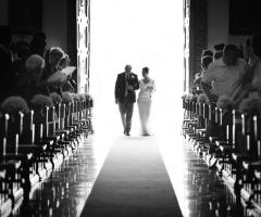 Dario Imparato Foto - L'entrata in chiesa