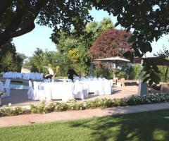 Tenuta Ladin - La preparazione dei tavoli