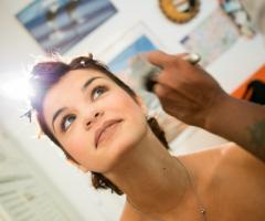 Preparativi sposa trucco