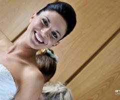 Foto della sposa felice